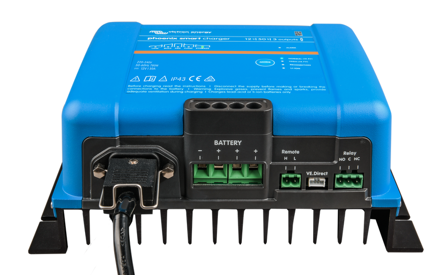 Зарядное устройство Victron Energy Phoenix Smart IP43 Charger 12/50 (3) PSC125053085 фото